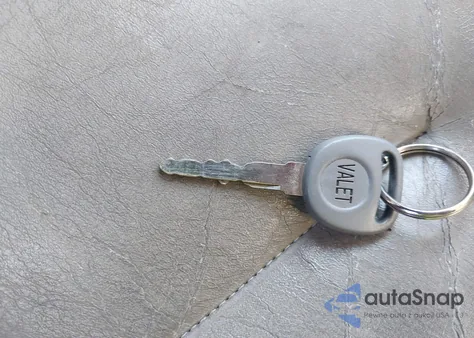 2003 Cadillac Deville Standard z USA, uszkodzony, nr VIN 1G6KD54Y33U225801